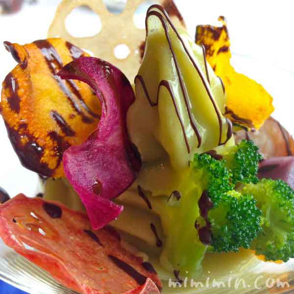 ウェスティンホテル東京のビクターズの野菜のパフェの写真