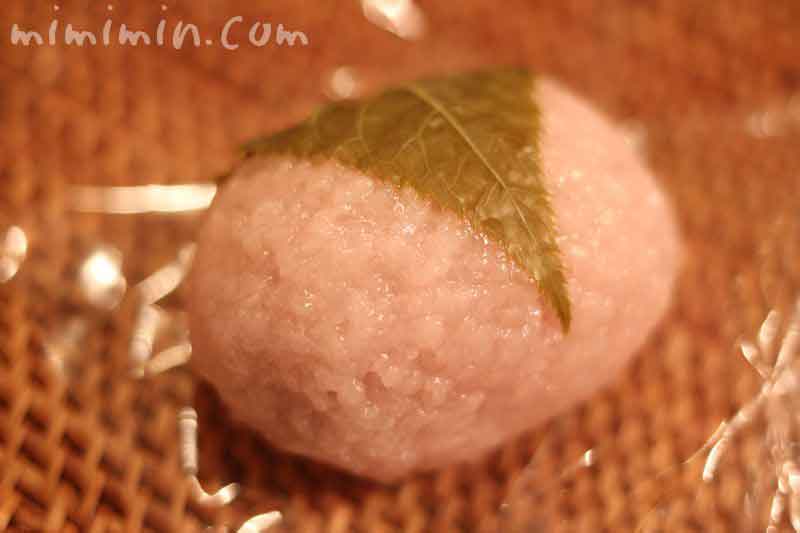 丸八製菓 桜餅の写真