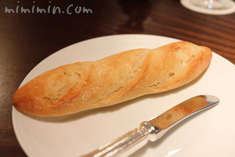 フランスパン｜レストランひらまつのランチの画像