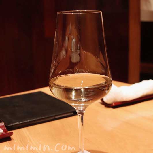 白ワイン｜松栄 恵比寿本店の個室 ディナーの画像