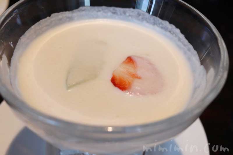 ココナッツミルク｜龍天門の飲茶ランチ（恵比寿・ウェスティンホテル東京）の写真