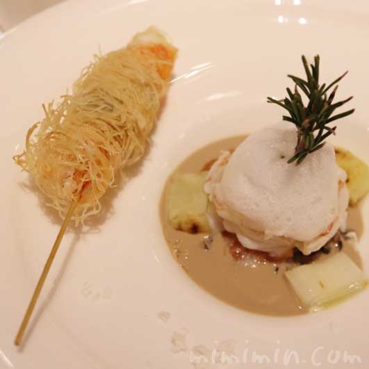 海老とサーモンのマリネとワイルドライスのサラダ マッシュルームソース|リストランテASO（代官山）の画像