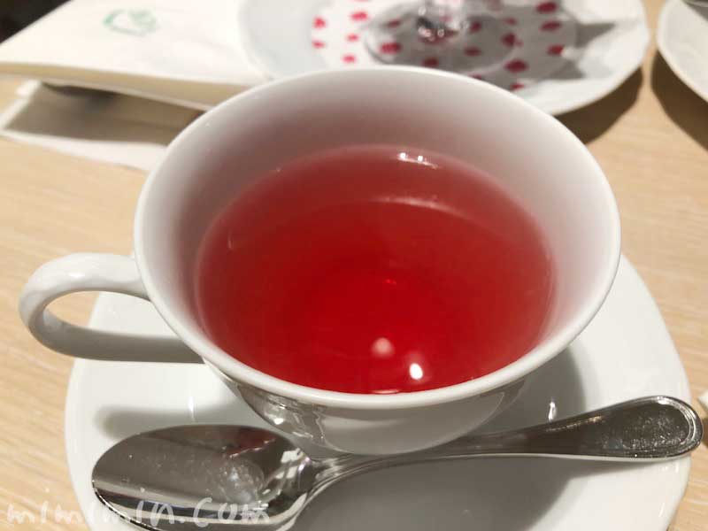 千疋屋 アトレ恵比寿店の紅茶の画像