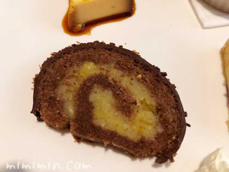 マロンのチョコロールケーキの画像