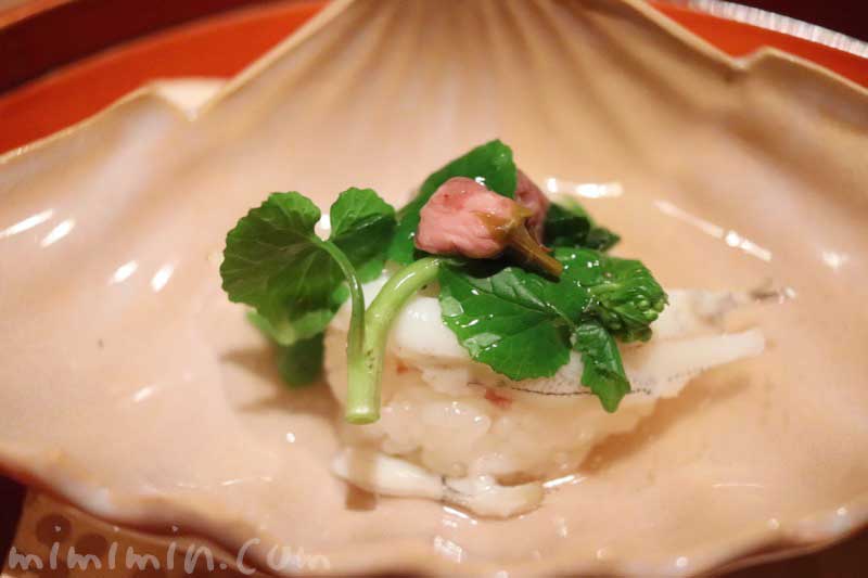先付｜シラウオのお寿司｜恵比寿くろいわ 懐石料理の画像